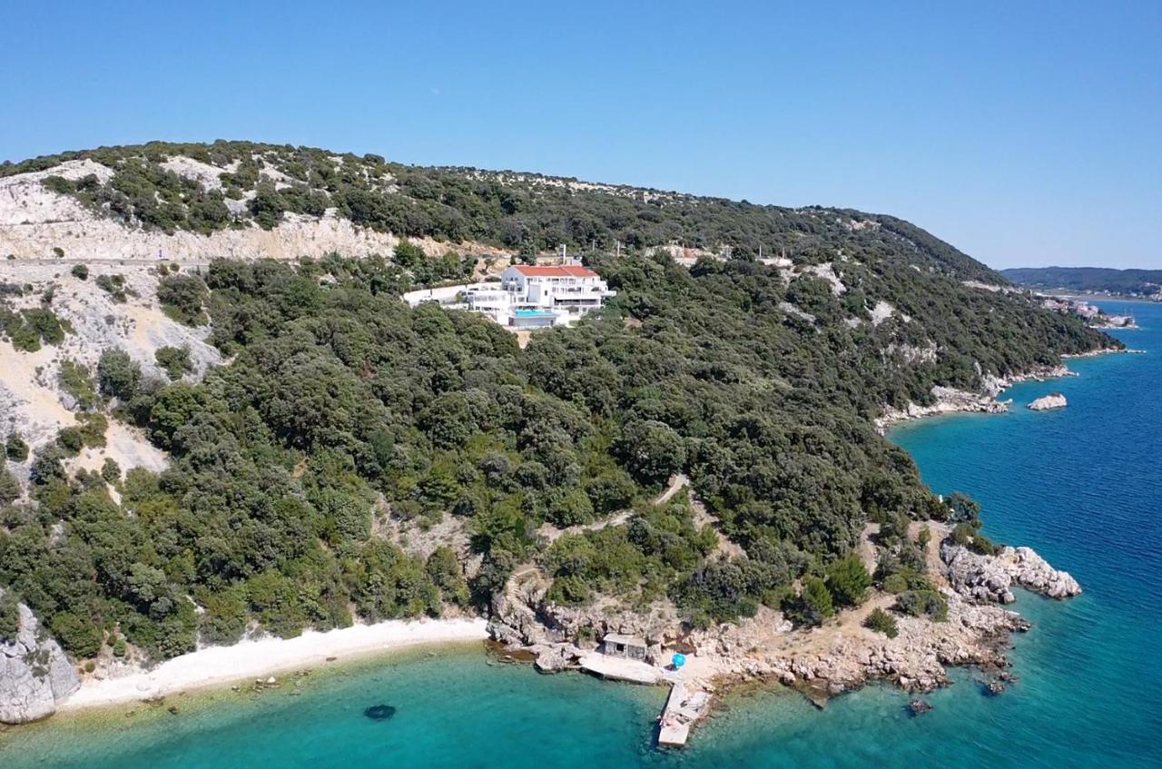 Zlatni Zalaz,Apartments,Supetarska Draga Esterno foto